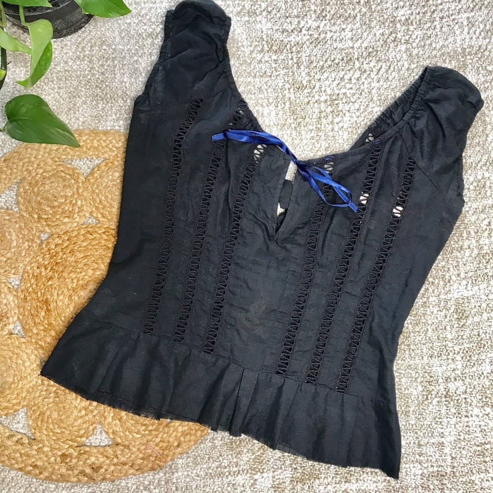 Free People Iace up back trendy summer black top
